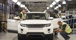 Hãng xe chuyên sản xuất Range Rover đã 1 tháng nay không xuất xưởng bất cứ chiếc xe nào: Chuyện gì đang xảy ra?