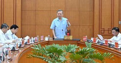 Yêu cầu hoàn thành tháo gỡ và đưa vào sử dụng 11 dự án trọng điểm ngay trong năm 2025