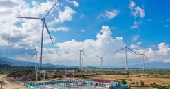 Tỉnh sở hữu 130km đường bờ biển khởi công 4 dự án nhà máy điện gió, quy mô hơn 11.000 tỷ