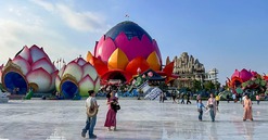 Khánh thành công trình liên hoa bảo tháp 3 tầng cao 68m tại TP lớn thứ 3 Việt Nam