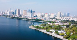 Trong vòng 10 năm nữa, Hà Nội sẽ di dời 200.000 người dân khu vực Hồ Tây