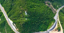 Tuyến cao tốc gần 44.000 tỷ băng qua cung đèo hiểm trở, chạy dọc tỉnh lớn thứ 2 Việt Nam nhận chỉ đạo 'nóng'