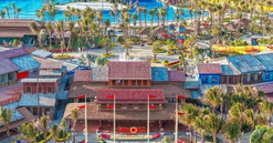 Việt Nam chính thức khai trương công viên viên nước sở hữu 2 kỷ lục thế giới, tọa lạc ngay bên bờ biển