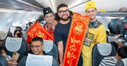 Vietravel Airlines mang văn hóa Việt lên chuyến bay cuối năm