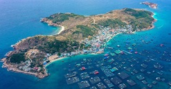 'Đệ nhất quân cảng' của Việt Nam: Diện tích gần 14.000ha, là cảng nước sâu tốt nhất Đông Nam Á, tọa lạc tại tỉnh sắp 'cất cánh' lên thành phố