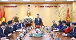 Chủ tịch Quốc hội Trần Thanh Mẫn giao nhiệm vụ cho các Ủy ban của Quốc hội