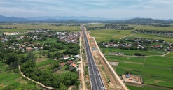 Gần 100km cao tốc qua miền Trung sẵn sàng đưa vào khai thác trước Tết