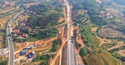 Tết Nguyên đán, tạm vận hành cao tốc 12.000 tỷ do Đèo Cả thi công, giảm tải cho tuyến quốc lộ dài nhất cả nước