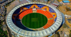 Sân vận động lớn thứ 2 thế giới 132.000 chỗ ngồi sức chứa gấp 3 lần sân Mỹ Đình của Việt Nam