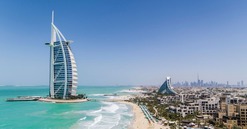 Tòa nhà chọc trời 60 tầng là ‘khách sạn 7 sao duy nhất trên thế giới’: Xây dựng trên đảo nhân tạo, là biểu tượng xa hoa của 1 đất nước