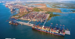 Ngành cảng biển Việt Nam trước cơ hội tăng trưởng và thách thức mới