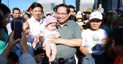 Thủ tướng Phạm Minh Chính kiểm tra các tuyến đường bộ cao tốc và kết quả triển khai Chiến dịch Quang Trung ở miền Trung