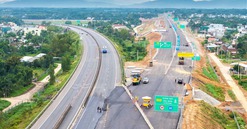 Việt Nam sắp vận hành 2 cao tốc kết nghìn tỷ kết nối miền Trung - Tây Nguyên