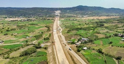 Cao tốc gần 11.000 tỷ với 1 hầm xuyên núi phải thông xe trong năm nay