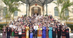 Tổng Bí thư, Chủ tịch nước Tô Lâm tiếp các già làng, trưởng bản, nghệ nhân, người có uy tín tiêu biểu toàn quốc