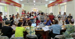 Người dân 2 thôn ngồi chật kín nhà văn hóa nhận tiền bồi thường đại dự án 925.000 tỷ sở hữu sân vận động lớn nhất thế giới của Việt Nam