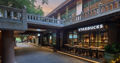 Starbucks tiếp tục mở cửa hàng đậm chất truyền thống thứ 2 ngay tại Di sản thiên nhiên thế giới của Việt Nam