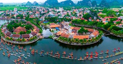 Đối tác Trung Quốc của Vingroup đề xuất rót 3-5 tỷ USD phát triển cảng logistics, khu công nghiệp và đô thị thông minh tại Ninh Bình