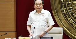 Ủy ban Khoa học, Công nghệ và Môi trường không được phép đi sau thực tiễn