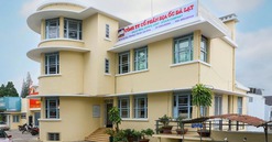 Một doanh nghiệp bất động sản bị phạt gần 200 triệu, cổ phiếu gần như ‘trắng’ thanh khoản