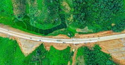 Ít ngày nữa, tuyến cao tốc hơn 26.000 tỷ do liên danh Đèo Cả thực hiện sẽ đạt cột mốc quan trọng