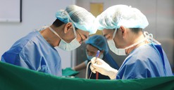 Vinmec Phú Quốc bóc tách khối u lớn, bệnh nhân xuất viện sau 48 giờ