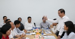 Lãnh đạo VNREA làm việc với Hội Bất động sản và Xây dựng tỉnh Hưng Yên