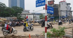 Từ hôm nay, Hà Nội cấm lưu thông trên đường La Thành để thi công tuyến vành đai 'đắt nhất hành tinh'