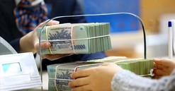 Cuộc đua hút khách vay trả nợ cũ và nguy cơ biến tướng thành vòng xoáy luân chuyển nợ xấu hệ thống
