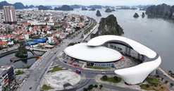 Thông qua chủ trương thành lập thành phố Quảng Ninh