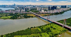 Hà Nội dự kiến triển khai 10 cảng hàng hóa và 1 cảng hành khách dọc sông Hồng trong năm 2026