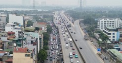 Lưu lượng giao thông gấp 8 lần thiết kế, Vành đai 3 trên cao Hà Nội được đề xuất bỏ làn dừng khẩn cấp