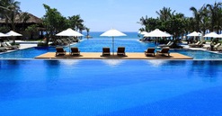 Vinpearl Đà Nẵng là “Khu nghỉ dưỡng biển hàng đầu Việt Nam năm 2017”