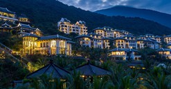 InterContinental Danang Sun Peninsula Resort nhận 5 giải thưởng tại World Travel Awards 2018 khu vực châu Á