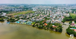 TP.HCM: Hàng loạt dự án chống sạt lở thi công ì ạch, cuộc sống người dân bị "hà bá" đe dọa