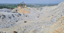 Quảng Nam quyết liệt xử lý các doanh nghiệp vi phạm trong hoạt động khai thác, chế biến đá