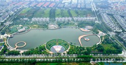 Người dân thiếu chỗ chơi nhưng có công viên lại bỏ hoang tại Hà Nội?