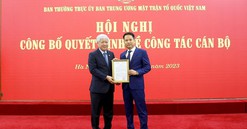 Nhà báo Trương Thành Trung giữ chức Tổng Biên tập Tạp chí Mặt trận