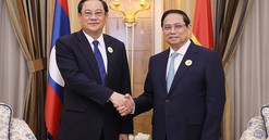 Việt Nam, Lào thúc đẩy các dự án hạ tầng lớn, đưa hợp tác kinh tế biến chuyển về chất
