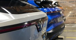 Hé lộ những hình ảnh mới nhất của 3 mẫu xe điện mới VinFast tại CES 2022