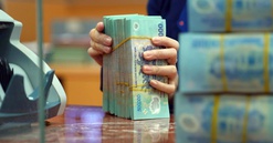 Tăng lãi suất để chống lạm phát: Việt Nam không thể bắt chước các nước