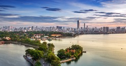 Đi tìm bản sắc văn hóa trong kiến trúc đô thị Việt Nam