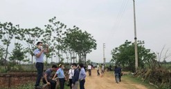 Giá đất vùng ven Hà Nội “dựng đứng“: Quán bán gà, vịt thành trung tâm tư vấn đất đai