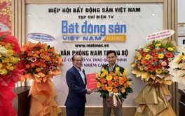 Công bố Quyết định bổ nhiệm Phó trưởng Văn phòng đại diện Tạp chí điện tử Bất động sản Việt Nam khu vực Nam Trung Bộ
