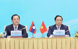 Thủ tướng: Hợp tác kinh tế, đầu tư giữa Việt Nam-Lào cần có đột phá