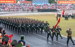 Bỗng nghe vần thắng vút lên cao