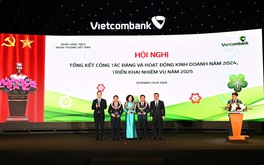 Vietcombank vững thế dẫn đầu, bứt phá với dấu ấn xanh