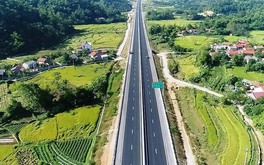 Đẩy nhanh tiến độ, bảo đảm chất lượng 4 dự án cao tốc trọng điểm