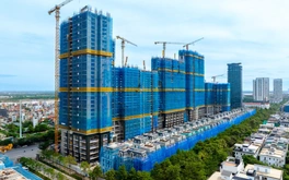 Soi tiến độ hai dự án hàng hiệu Noble Crystal của Sunshine Group tại Hà Nội