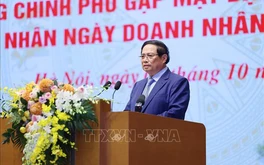 Thủ tướng Phạm Minh Chính gặp mặt đại diện doanh nghiệp nhân ngày Doanh nhân Việt Nam